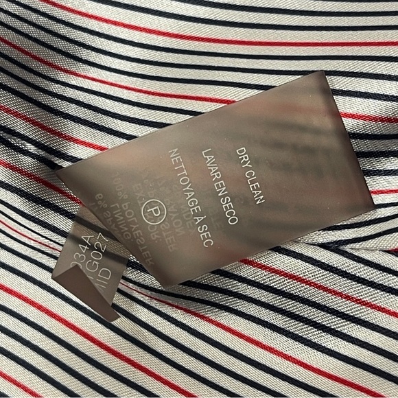 Elegant Tommy Hilfiger Navy Women's Blazer - size 6 - Picture 8 of 8